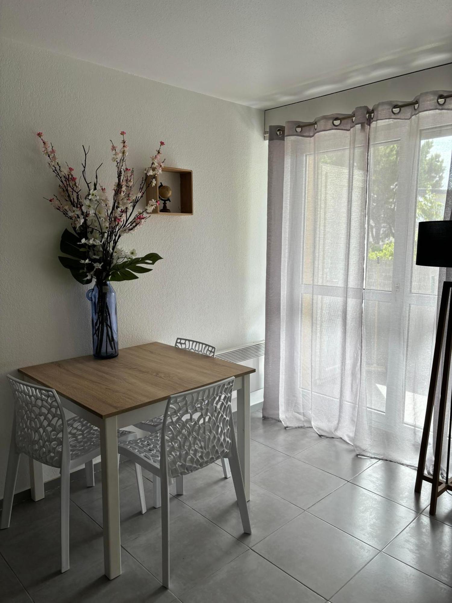 Appartement Studio 4 Personnes Dans Residence Avec Piscine Quiberon Bagian luar foto