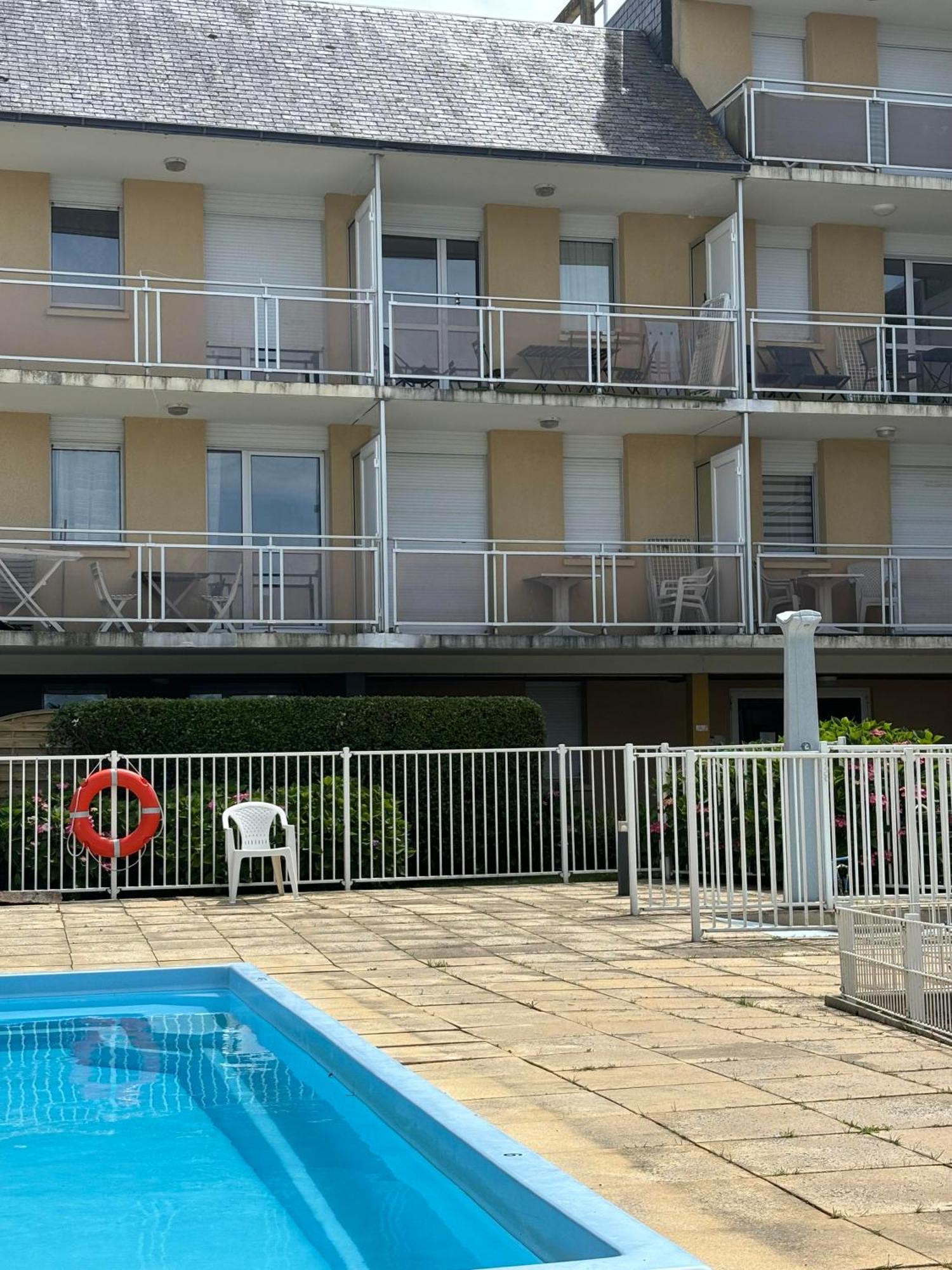 Appartement Studio 4 Personnes Dans Residence Avec Piscine Quiberon Bagian luar foto