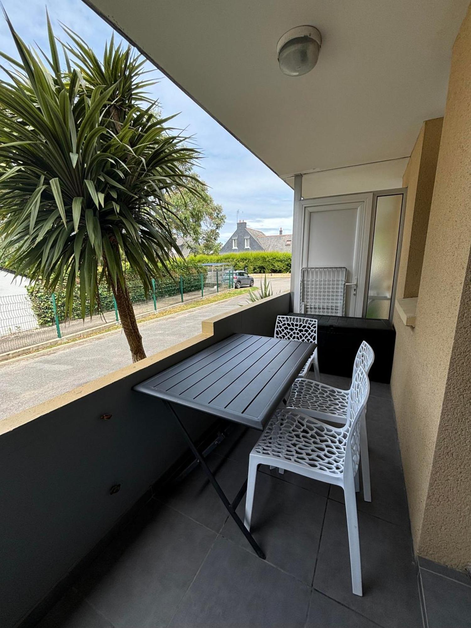 Appartement Studio 4 Personnes Dans Residence Avec Piscine Quiberon Bagian luar foto